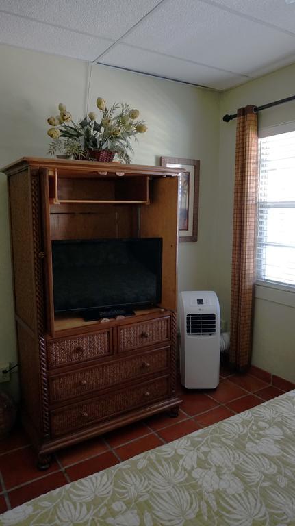 Hotel Tropic Terrace Of Treasure Island St. Pete Beach Habitación foto